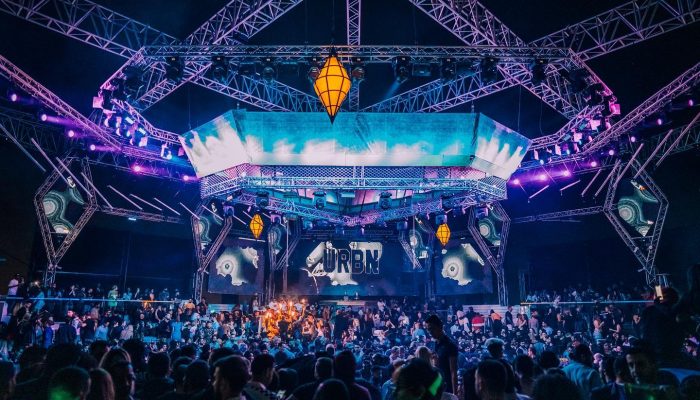 מועדון בדובאי מועדון בדובאי