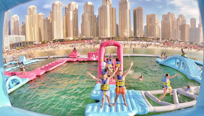 אקווה פאן – פארק מתנפחים על המים אקווה פאן – פארק מתנפחים על המים