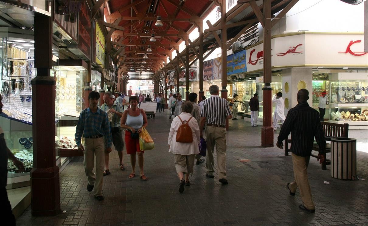 שוק הזהב ושוק התבלינים בדיירה 2026